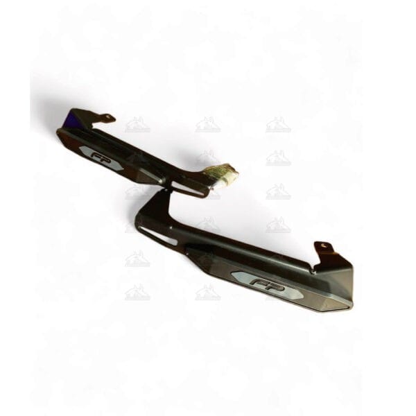 Protege tu yamaha aerox con estilo con la defensa delantera fp en color negro