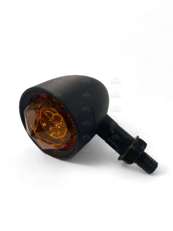 direccionales tipo café racer lente diamante negro