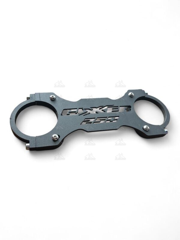 estabilizador de barras negro gixxer 250