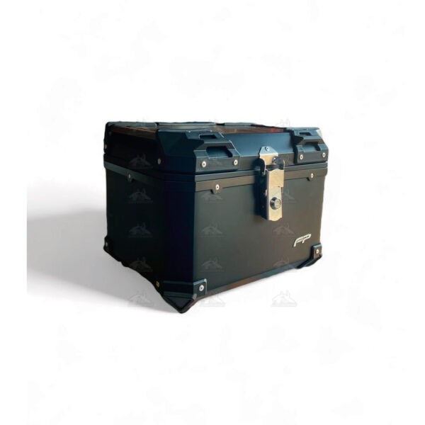 Optimiza tu espacio de carga con nuestro maletero de lujo.